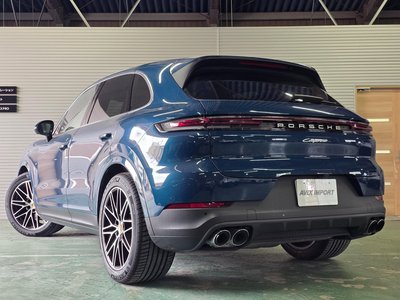 2023 Porsche CAYENNE 照片 2