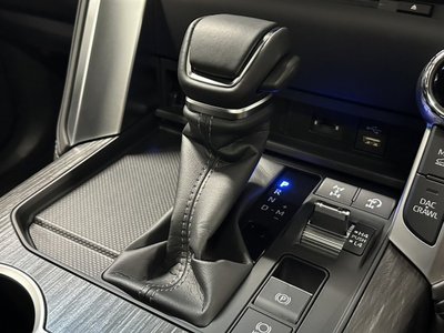 2023 Toyota LAND CRUISER 300 缩略图 38