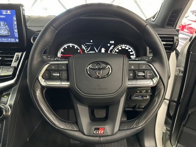 2023 Toyota LAND CRUISER 300 缩略图 30