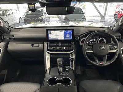 2023 Toyota LAND CRUISER 300 — фото 2