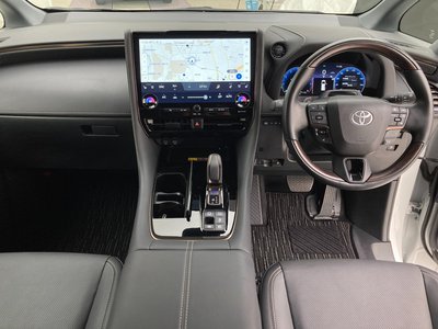 TOYOTA ALPHARD - 2
