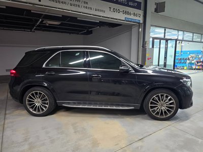 MERCEDES-BENZ GLE - 2