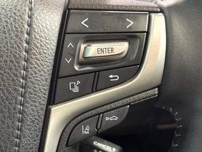TOYOTA LAND CRUISER PRADO - 7