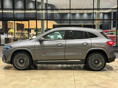 MERCEDES-BENZ EQA - 2