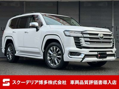 TOYOTA LAND CRUISER 300