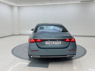 MERCEDES-BENZ E-CLASS - 3