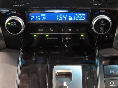 TOYOTA ALPHARD - 9