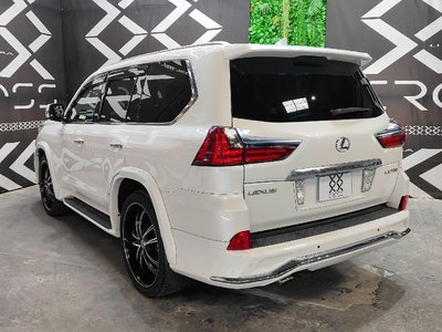 LEXUS LX - 9
