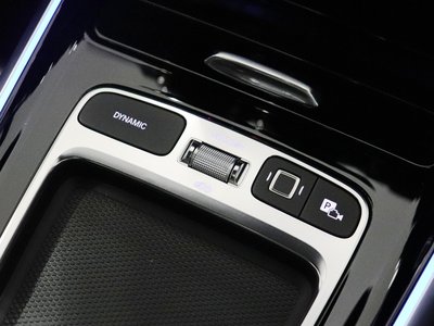 2026 Mercedes-BENZ GLB AMG — фото 6