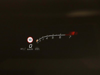 2026 Mercedes-BENZ GLB AMG 缩略图 34