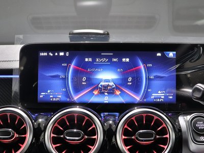 2026 Mercedes-BENZ GLB AMG — фото 5