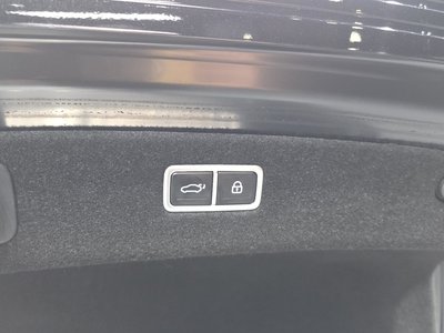 صورة مصغرة 39 لـ 2022 Genesis G90 (RS4)