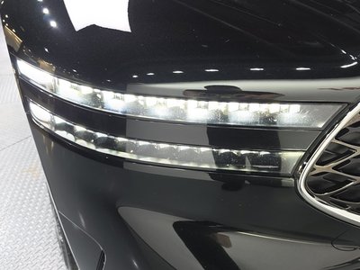 2022 Genesis G90 (RS4) 照片 9