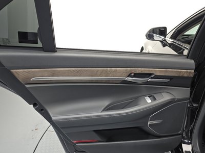 صورة مصغرة 15 لـ 2019 Genesis G90