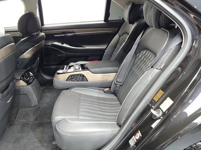 صورة مصغرة 17 لـ 2019 Genesis G90
