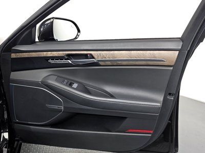 صورة مصغرة 14 لـ 2019 Genesis G90