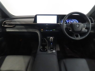 TOYOTA CROWN SPORT - 3