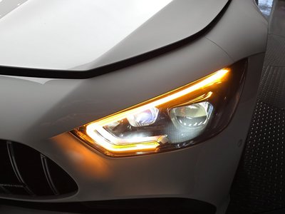 MERCEDES-BENZ GT AMG - 9
