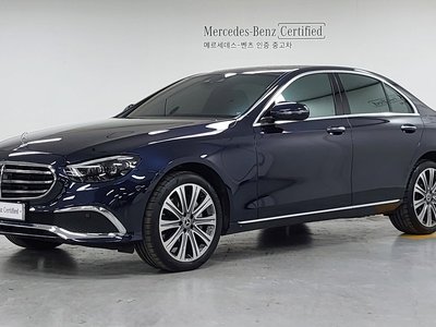 MERCEDES-BENZ E-CLASS - 1