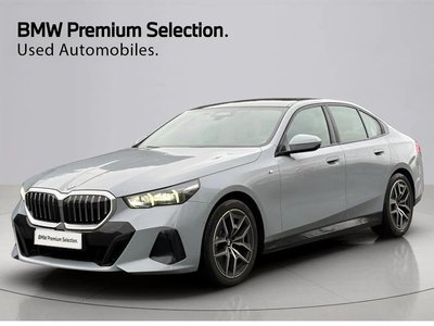 BMW 5 SERIES - 1