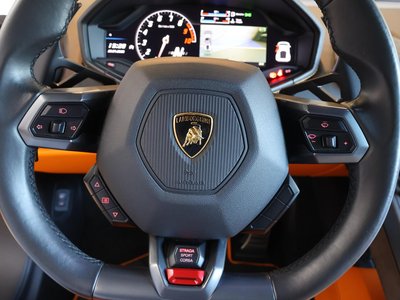 صورة مصغرة 25 لـ 2015 Lamborghini HURACAN