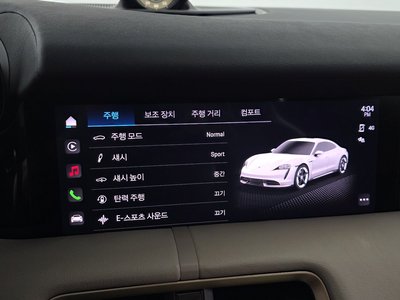 2024 Porsche TAYCAN thumbnail 17