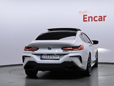 2025 BMW 8 SERIES 照片 4
