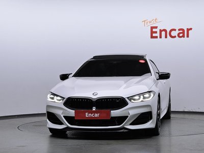 2025 BMW 8 SERIES 照片 2