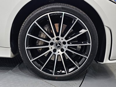 MERCEDES-BENZ CLS - 6