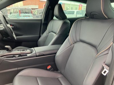 TOYOTA CROWN CROSSOVER - 6