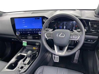 2023 Lexus NX — фото 9