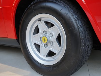 FERRARI DINO 308 GT4 - 6