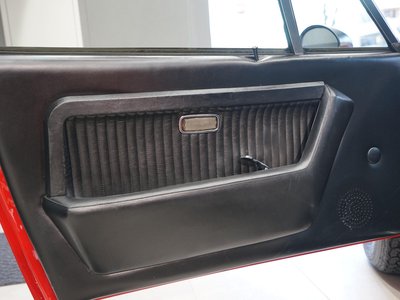 FERRARI DINO 308 GT4 - 7