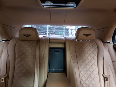 2018 Bentley FLYING SPUR — фото 6