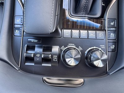 LEXUS LX - 8