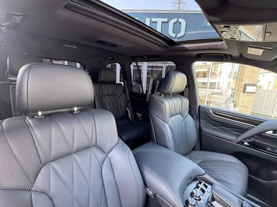 LEXUS LX - 4