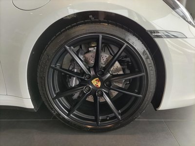 PORSCHE 911 - 5