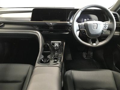 2025 Toyota CROWN CROSSOVER 照片 9
