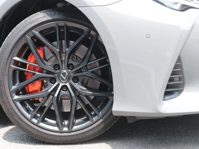 2025 Lexus RC — миниатюра 13