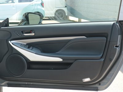 2025 Lexus RC — миниатюра 32