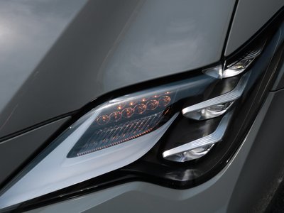 2025 Lexus RC — миниатюра 21