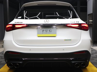 MERCEDES-BENZ GLC AMG - 10