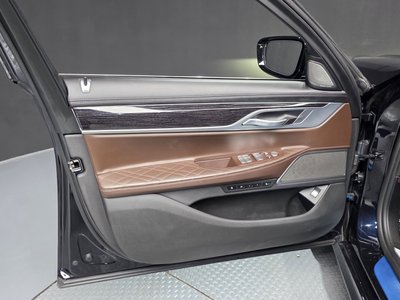 2021 BMW 7 SERIES thumbnail 14