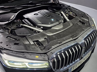 2021 BMW 7 SERIES 照片 7