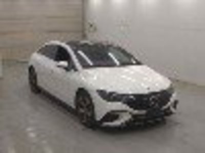 2022 Mercedes-BENZ EQE photo 1