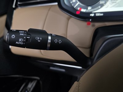 2025 LAND Rover RANGE ROVER SPORT thumbnail 31