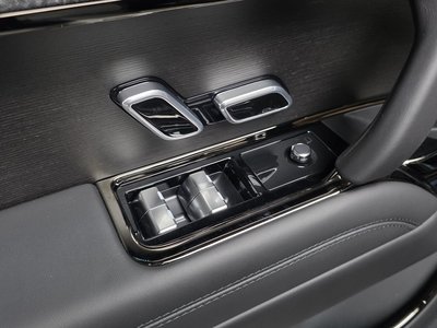 2025 LAND Rover RANGE ROVER SPORT thumbnail 27