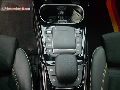 2023 Mercedes-BENZ CLA photo 4