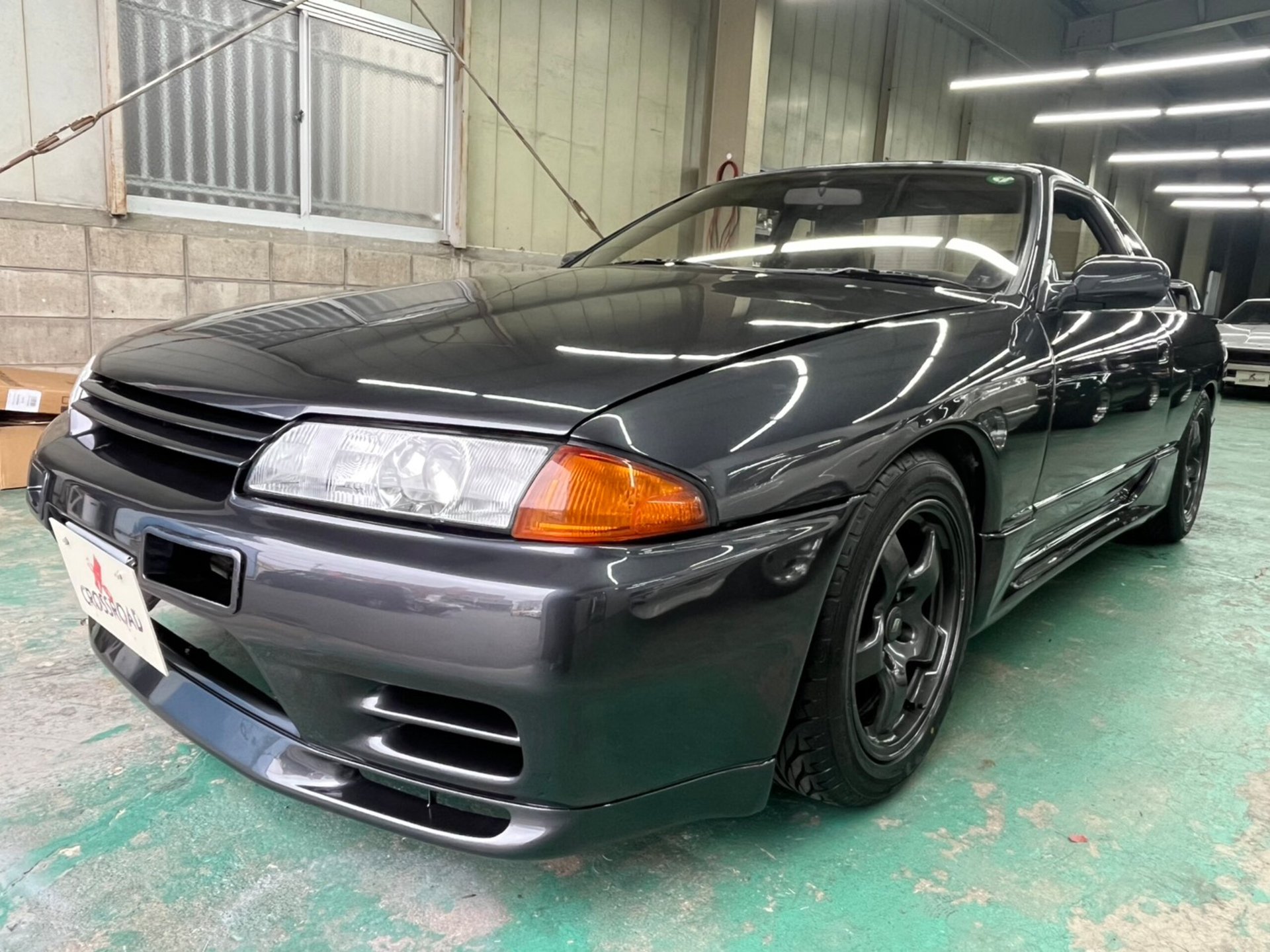 NISSAN SKYLINE COUPE - View 1