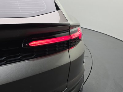 صورة 10 لـ 2025 Lamborghini URUS